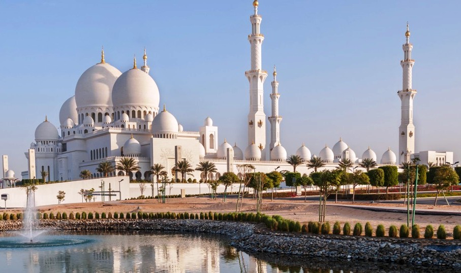 Oman – Dubai: Những giấc mơ dài