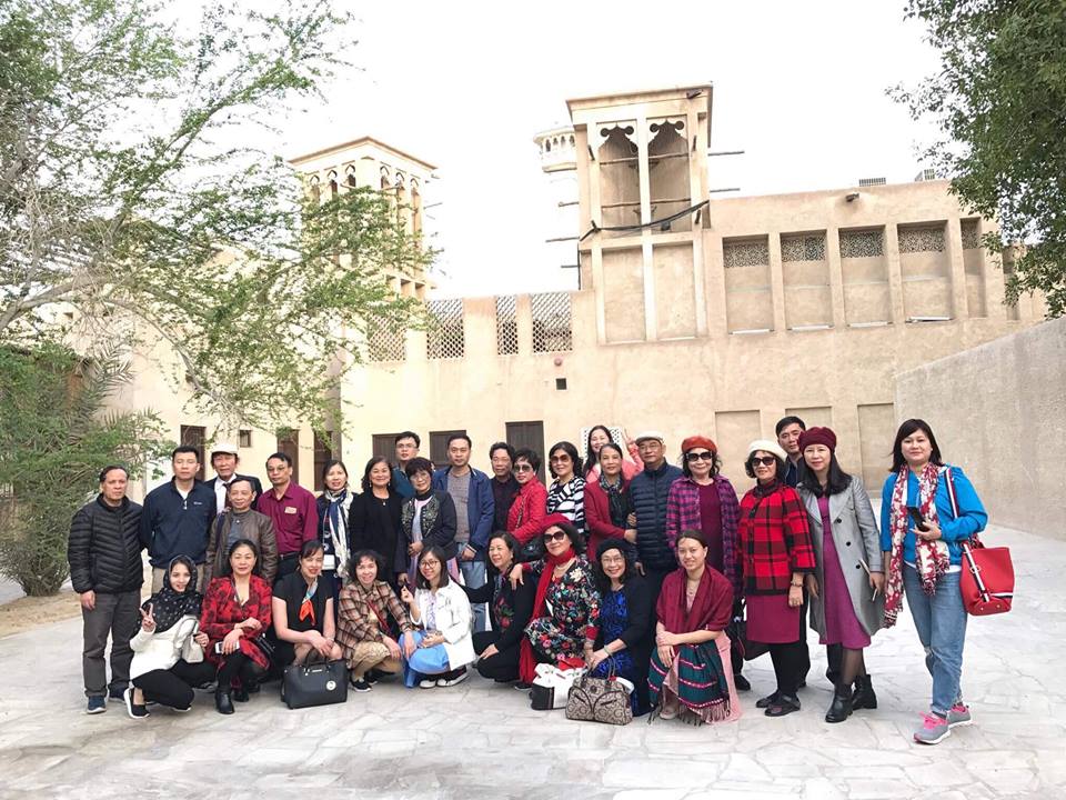 TOUR DU LỊCH DUBAI – SAFARI – ABUDHABI 6 NGÀY 5 ĐÊM  BAY EMIRATES 5 SAO